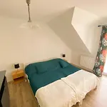 In For 10 Persons *