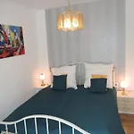 In For 10 Persons *