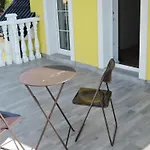 In For 10 Persons